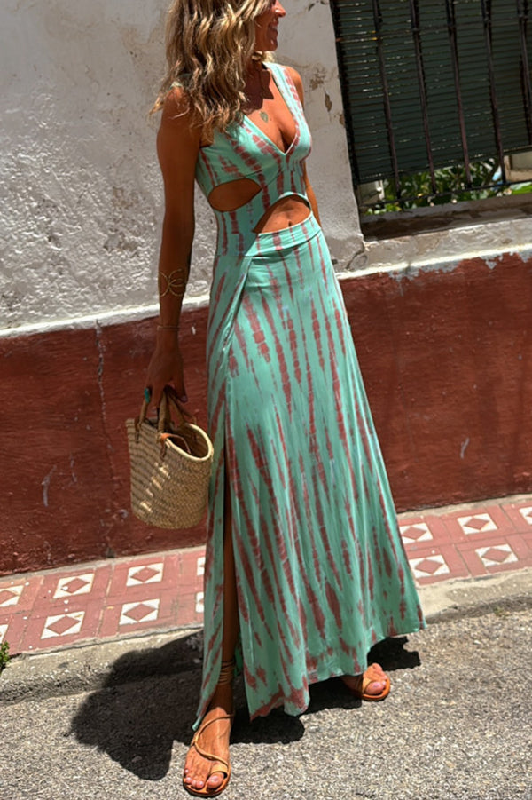 Carina™ - Stretch Dress with Neckline and Slit