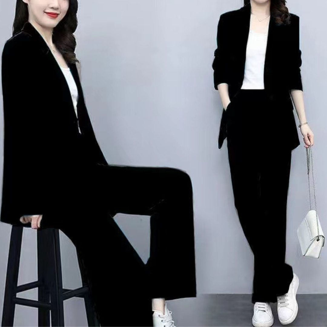 Marta | Completely elegant women's outfit