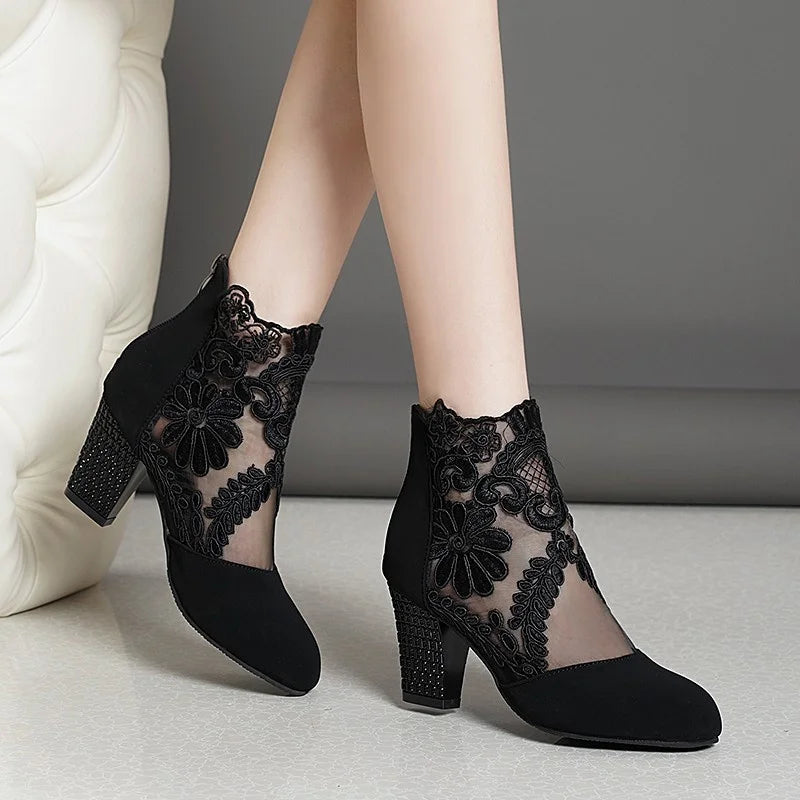 Sapphira - Chic orthopedic sandals