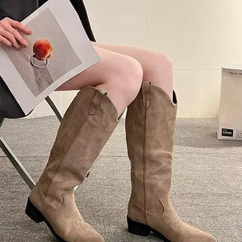 Stella - Elegant slip-on winter boots